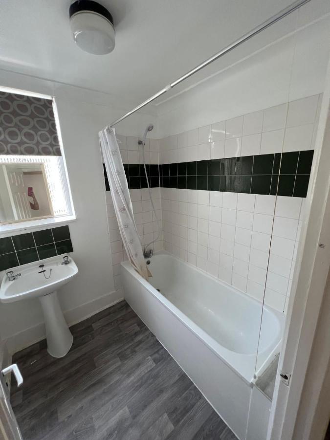 East London 2 Bedroom Apartment المظهر الخارجي الصورة