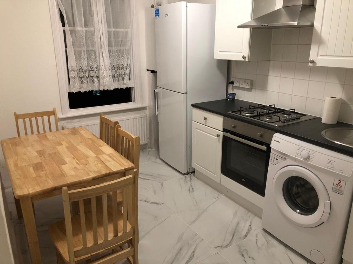 East London 2 Bedroom Apartment المظهر الخارجي الصورة