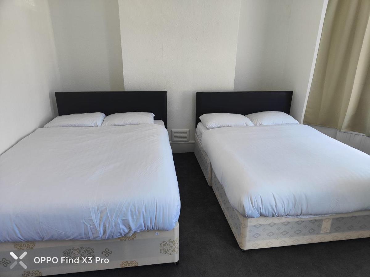 East London 2 Bedroom Apartment المظهر الخارجي الصورة